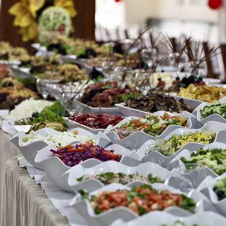 Ξενοδοχείο Golden Age Bodrum 4*