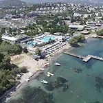 ホテル Golden Age Bodrum