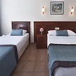 Golden Age Bodrum ホテル