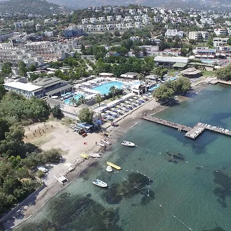 Отель Golden Age Bodrum