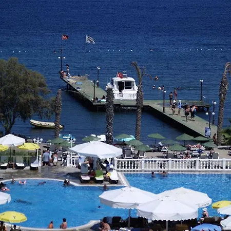 Hotel Golden Age Bodrum 4*