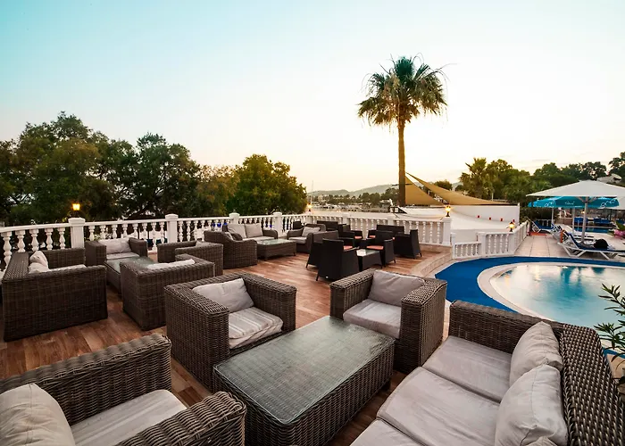Hotel Golden Age Bodrum 4*